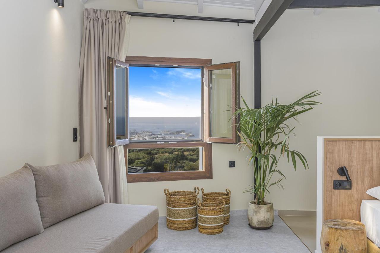 Achatis Suites ヘルソニソス エクステリア 写真