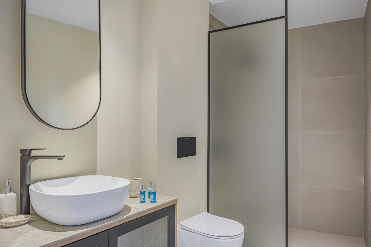 Achatis Suites ヘルソニソス エクステリア 写真